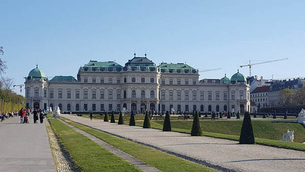 палатата Белведере во Виена
