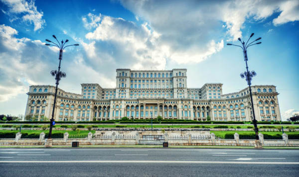 Букурешт - палата на Парламентот